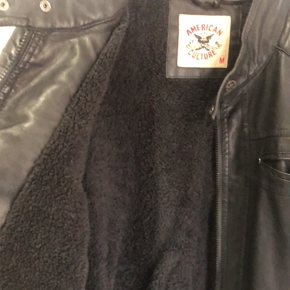 AMERICAN CULTURE Black Zip Front Faux Leather Jacket Long Sleeve size M - Picture 7 of 7